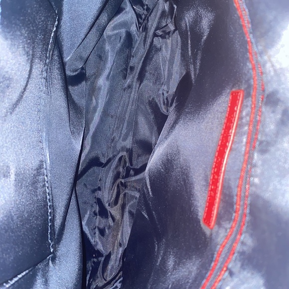 Tan Tommy Hilfiger purse - Picture 4 of 6